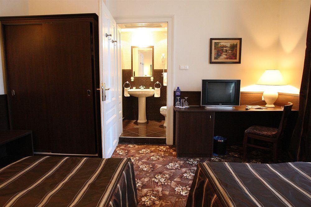 Hotel & Restaurant The House Sofia Esterno foto